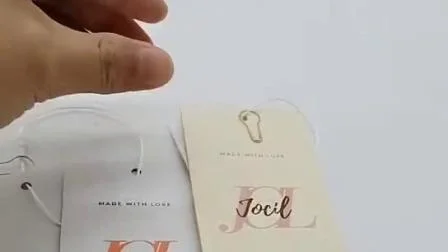 Cartellini personalizzati all'ingrosso in carta riciclata per il proprio logo di abbigliamento